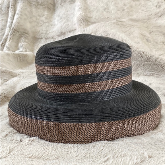 Accessories - Lampshade Hat